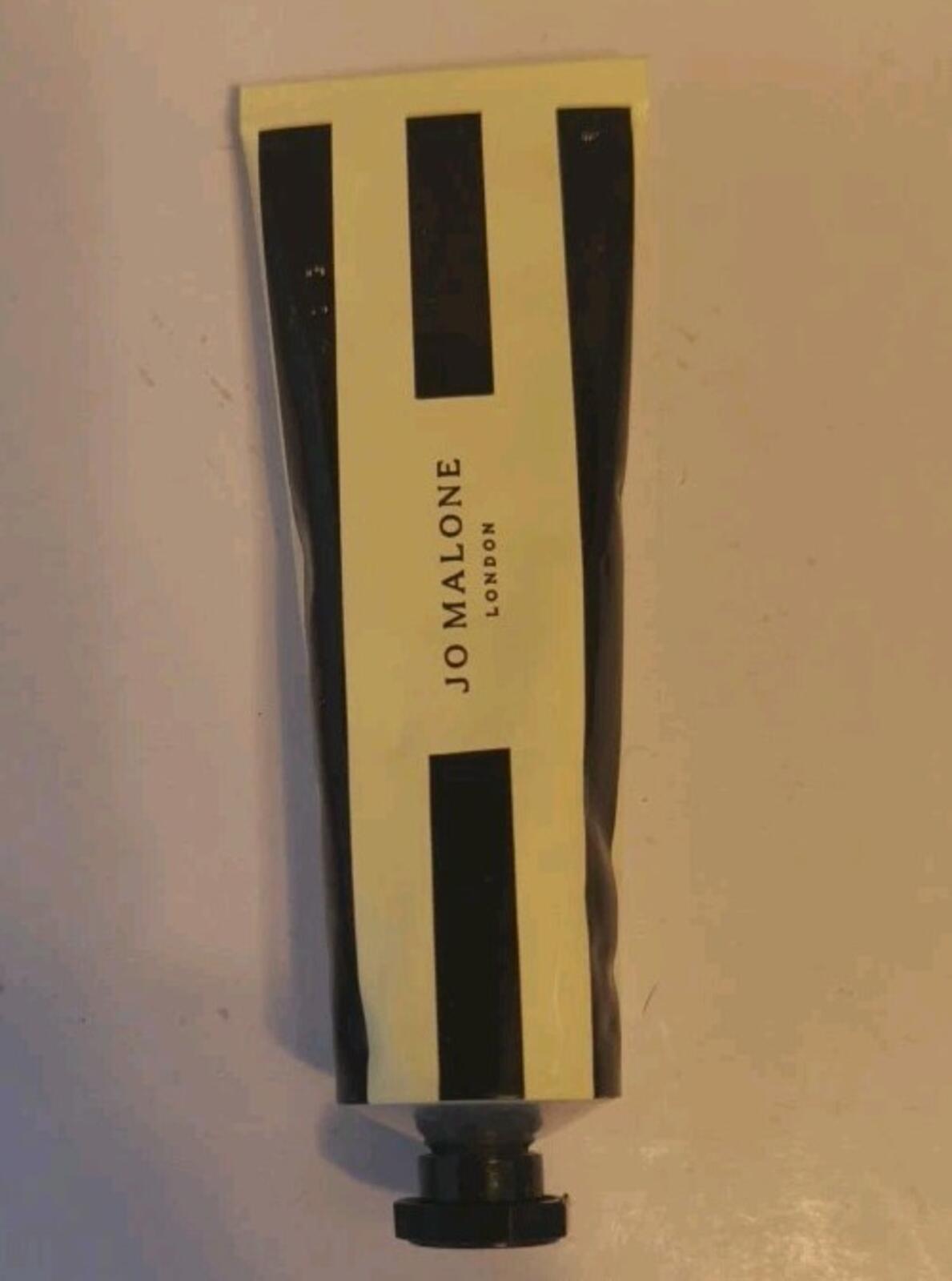 Jo Malone London English Pear & Fresia Hand Cream 30ml - Luxury Moisturizing