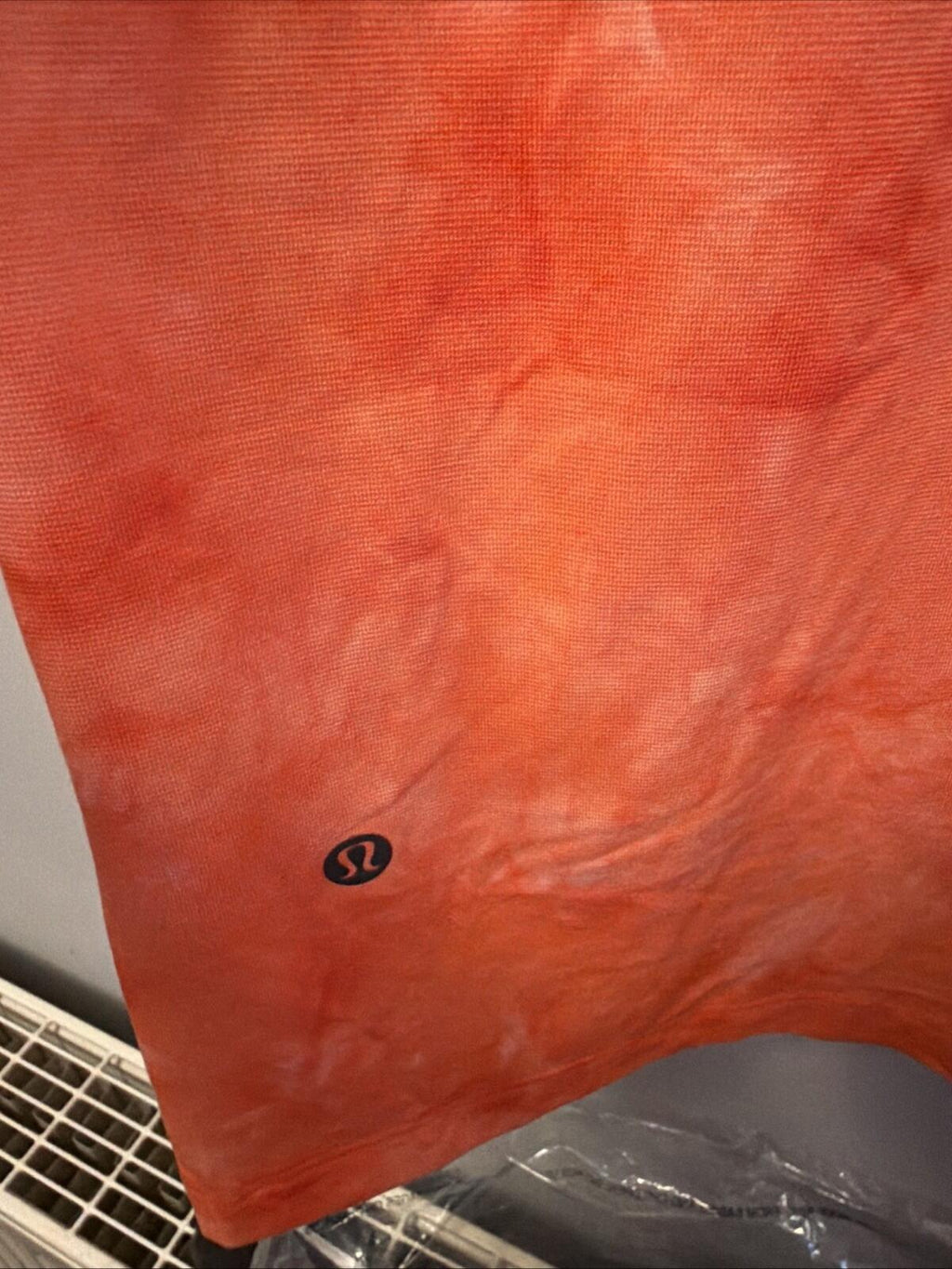 Lululemon Always Agile Tank Top Vest Spray Dye Large Wicking Orange Coral NWOT