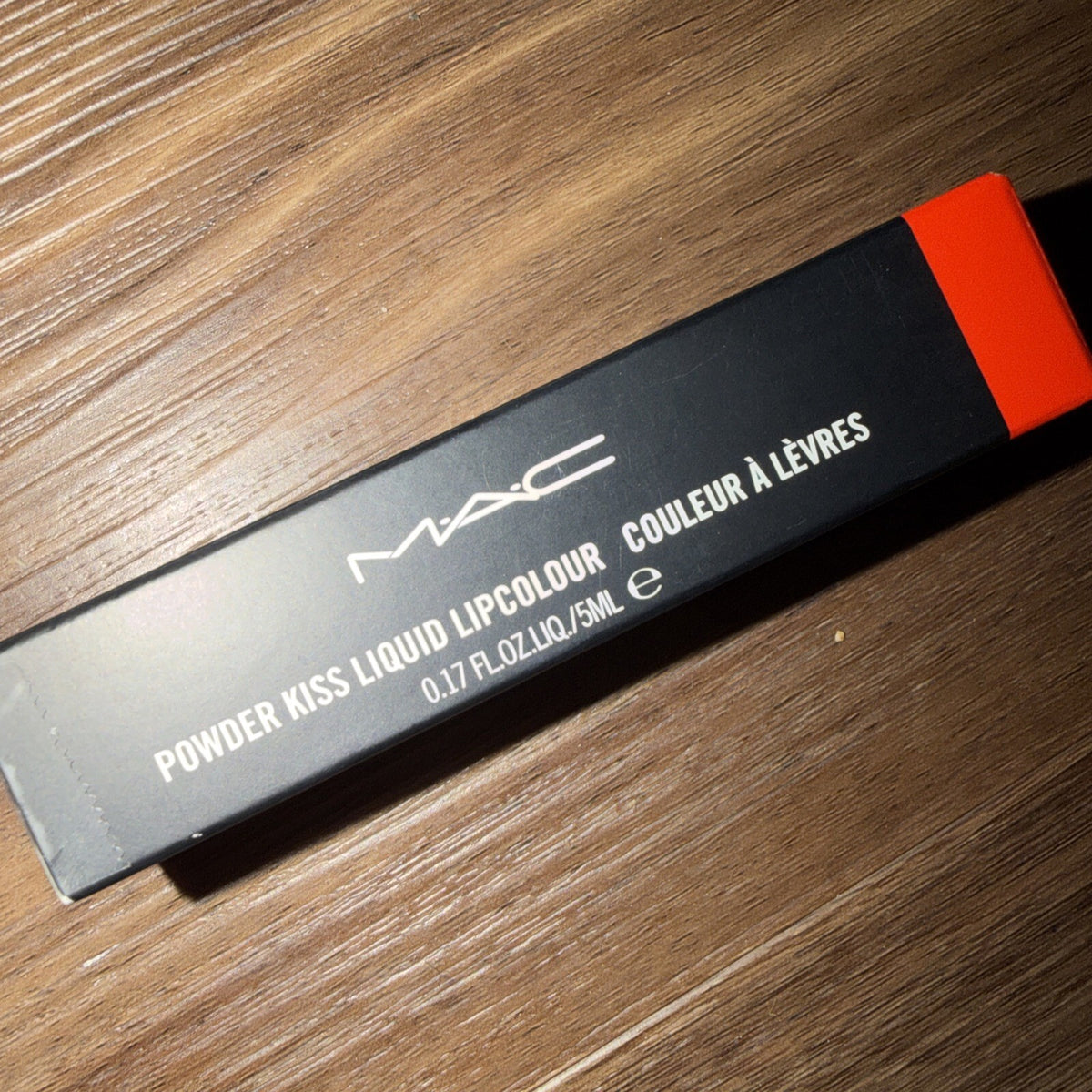 MAC Powder Kiss Liquid Lipstick Lipcolour 5ml - 992 Resort Season Orange BNIB