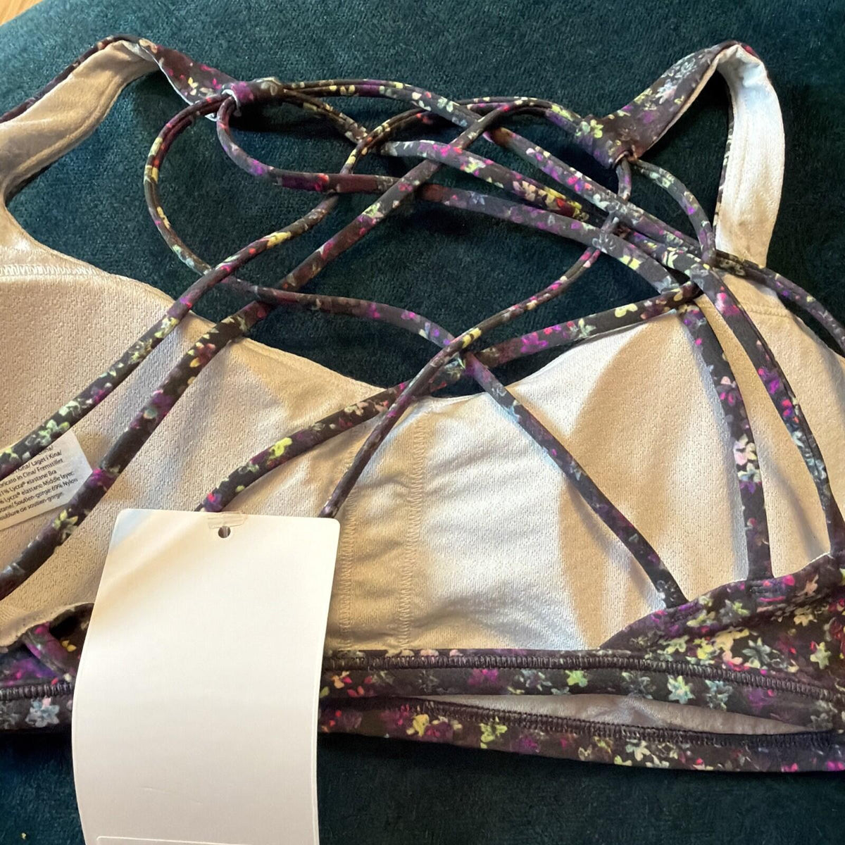 Lululemon Free to Be Bra Wild Light Support A/B Cup Fleur Motion 6 Uk 10 Bnwt