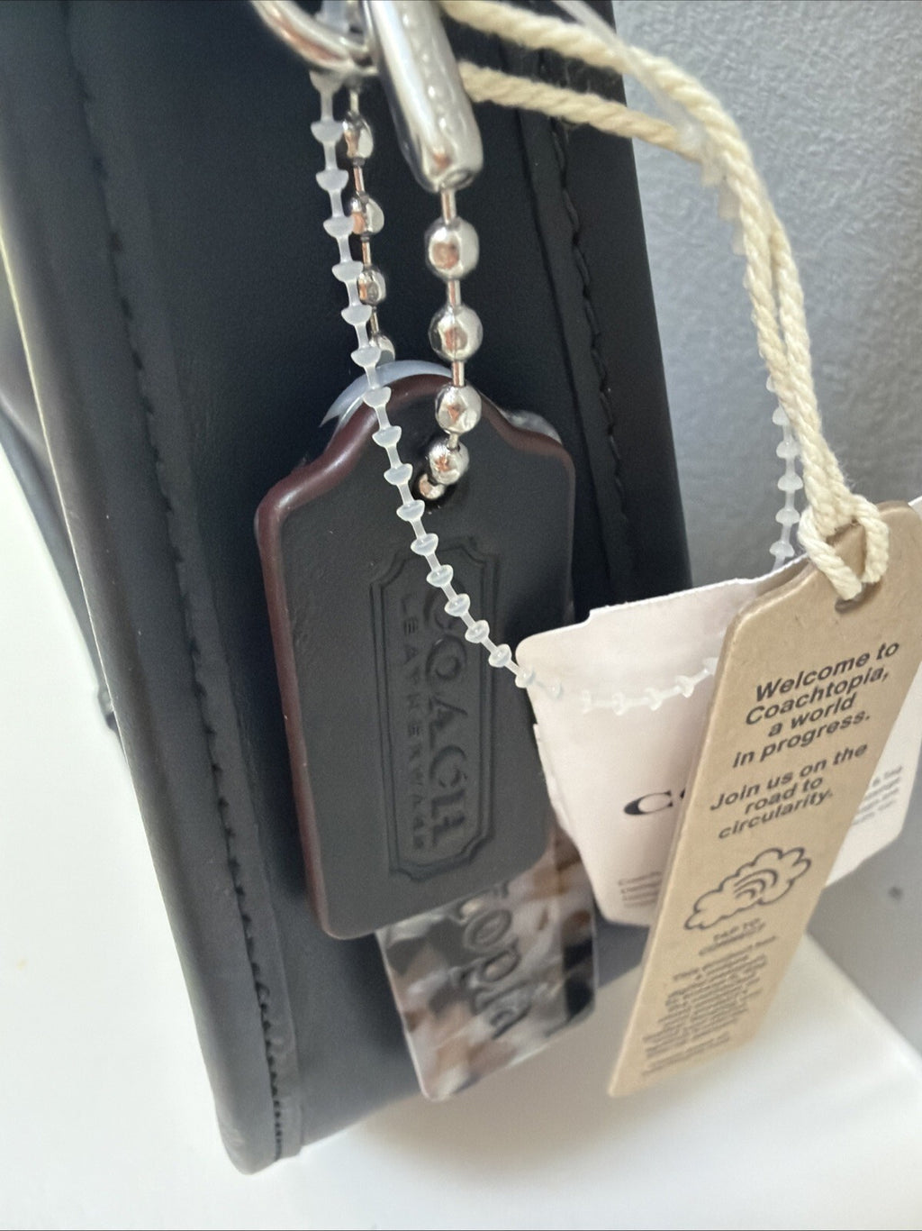 Coach Ergo Bag In Coachtopia Leather With Sleepy Caterpillar in Black Rare! BNWT