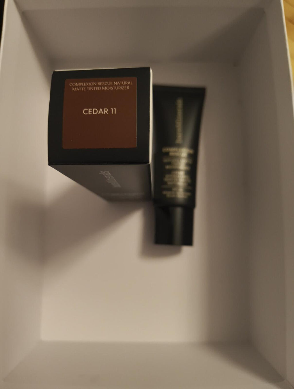 Complexion Rescue Bare Minerals Natural Matte Tinted Moisturizer 35ml Cedar