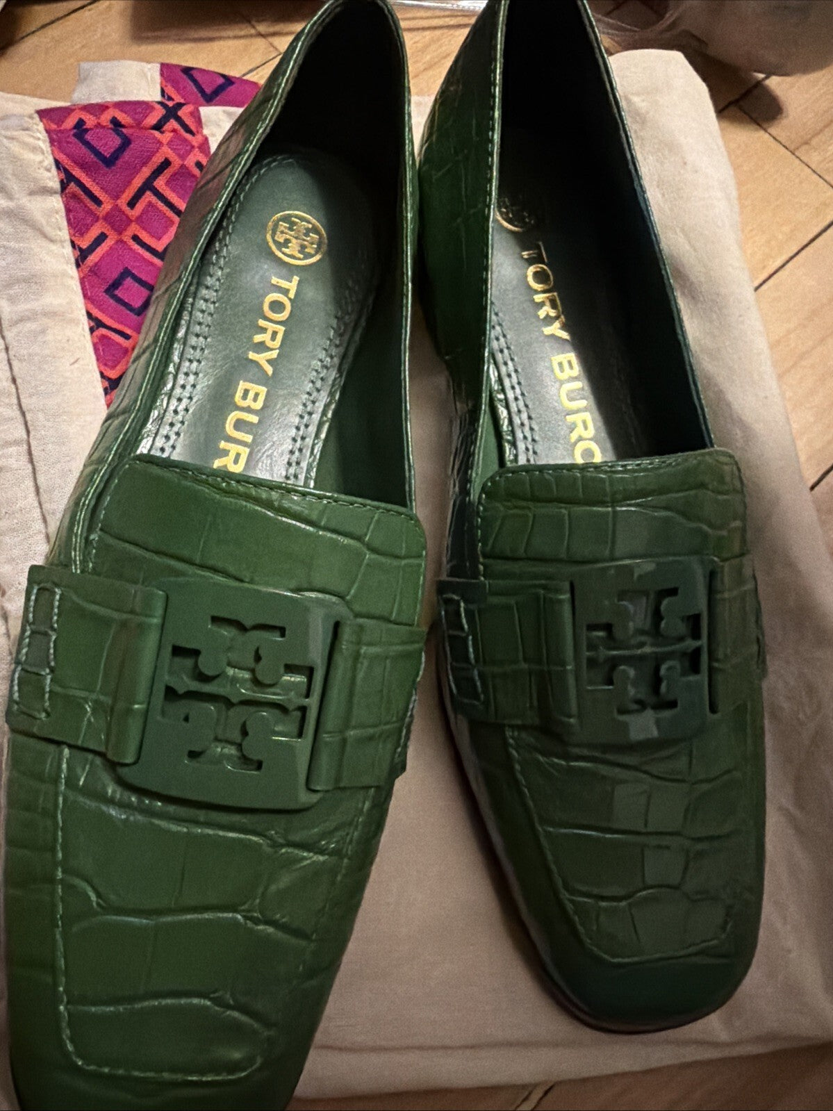 Tory Burch Georgia Green Croc Embossed Leather Loafer Uk 3.5 BN With Dust Bag