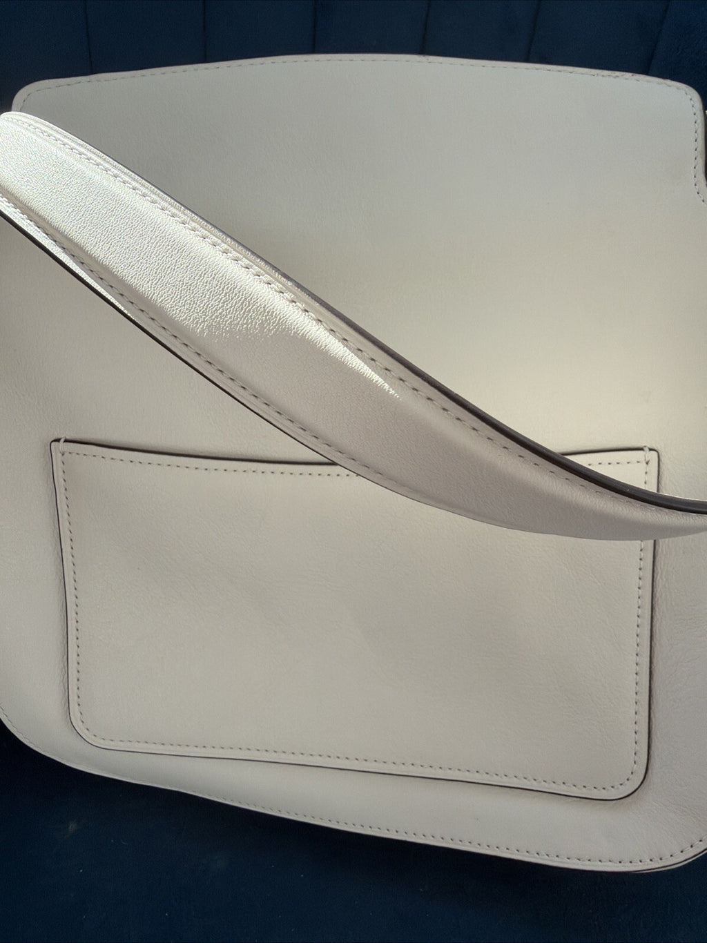 Coach Signature Chain Hobo Shoulder Leather Bag Chalk Ivory New 2 Straps