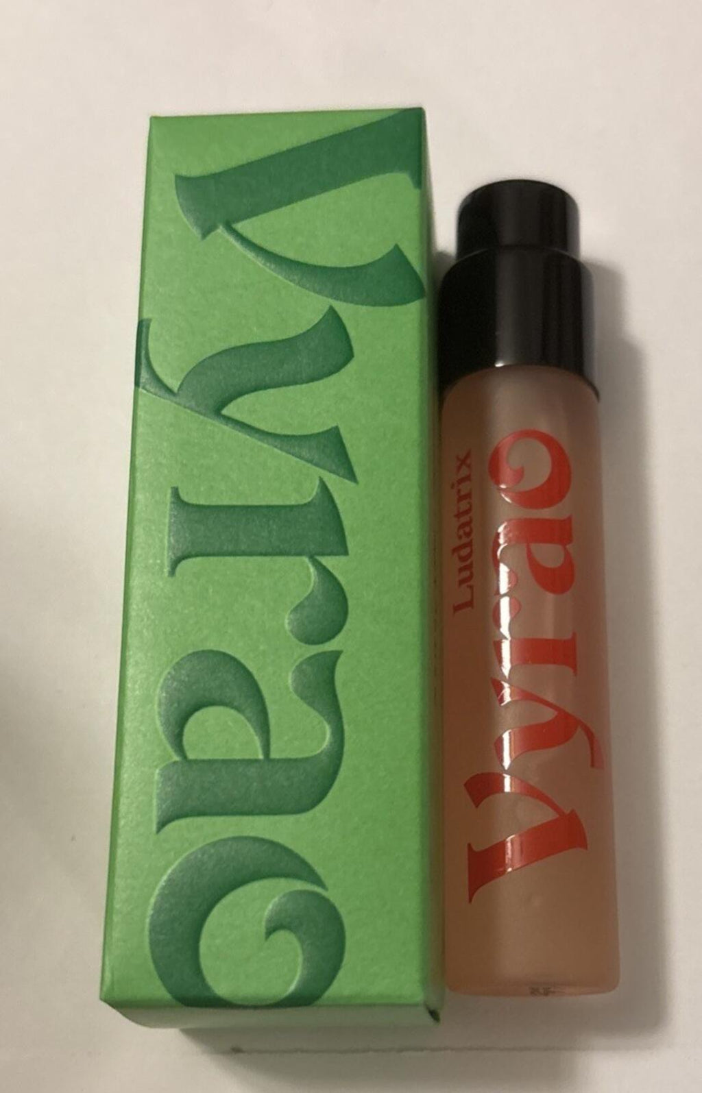 Vyrao 💚 Ludatrix Eau de Parfum 10ml ~ Travel Handbag Purse Spray Size 💚 BNIB