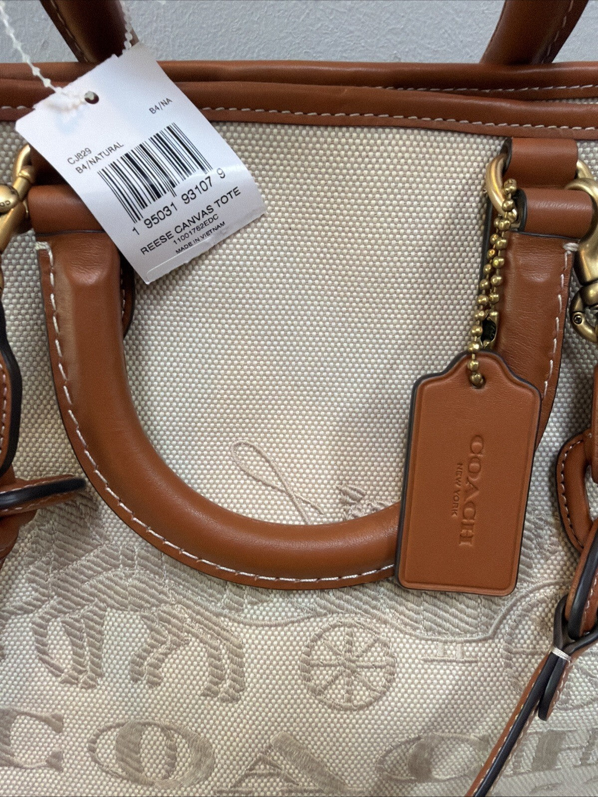 Coach Reese 28 Tote Bag BNWT Horse & Carriage Leather & Natural Canvas