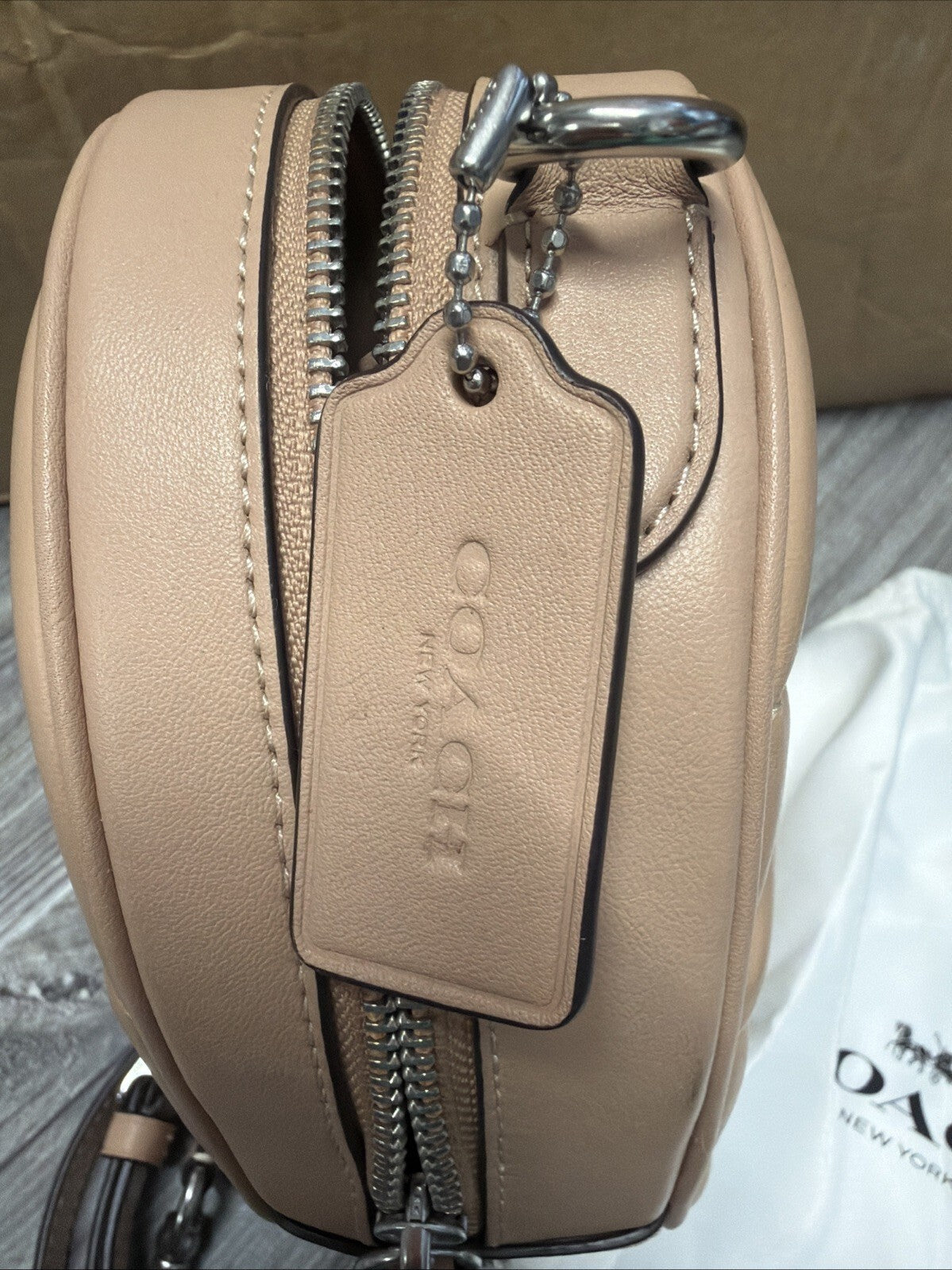 BNWT Coach Quilted Leather Heart Crossbody Bag In Buff/Beige Ltd Edition