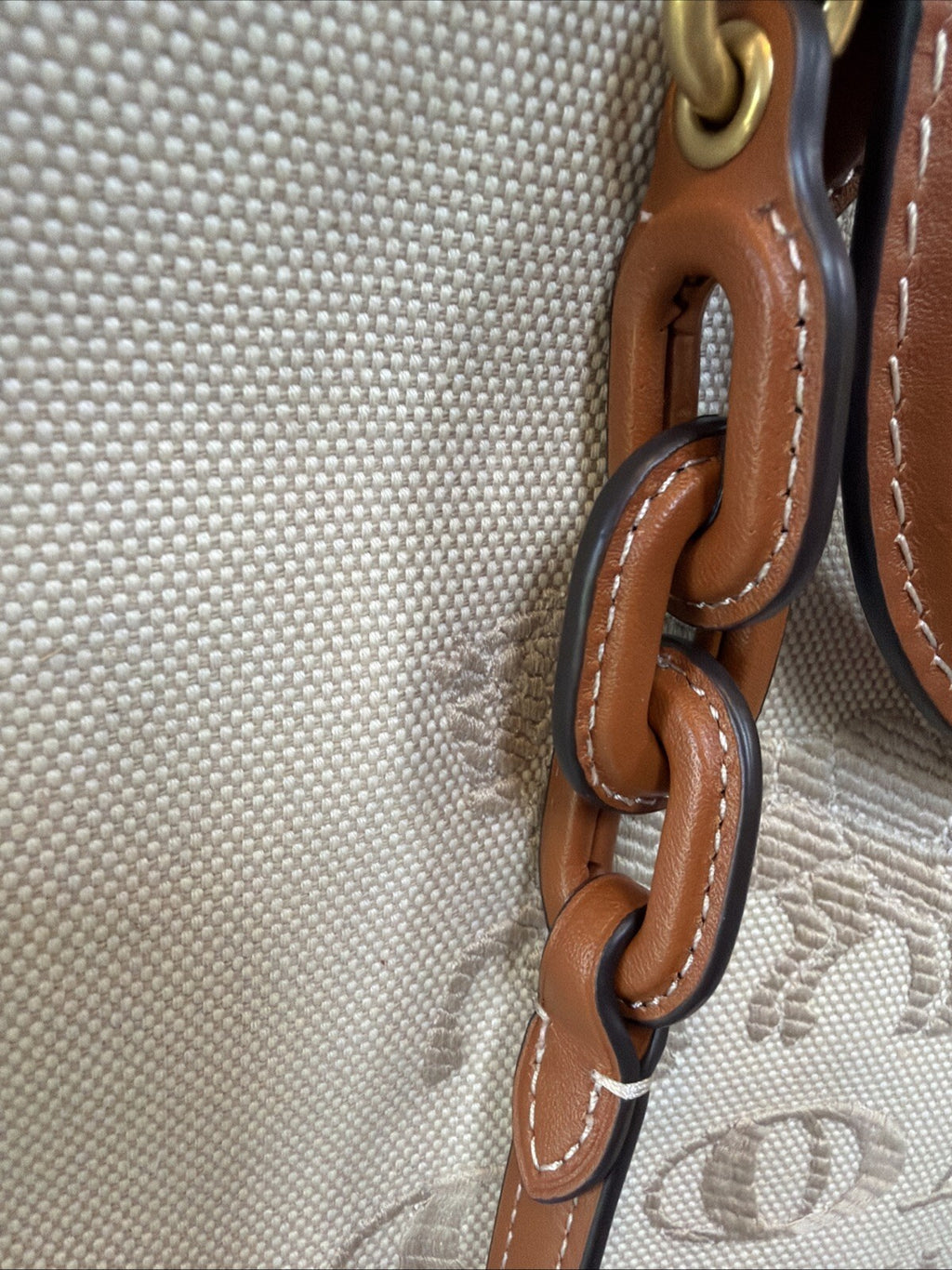 Coach Reese 28 Tote Bag BNWT Horse & Carriage Leather & Natural Canvas