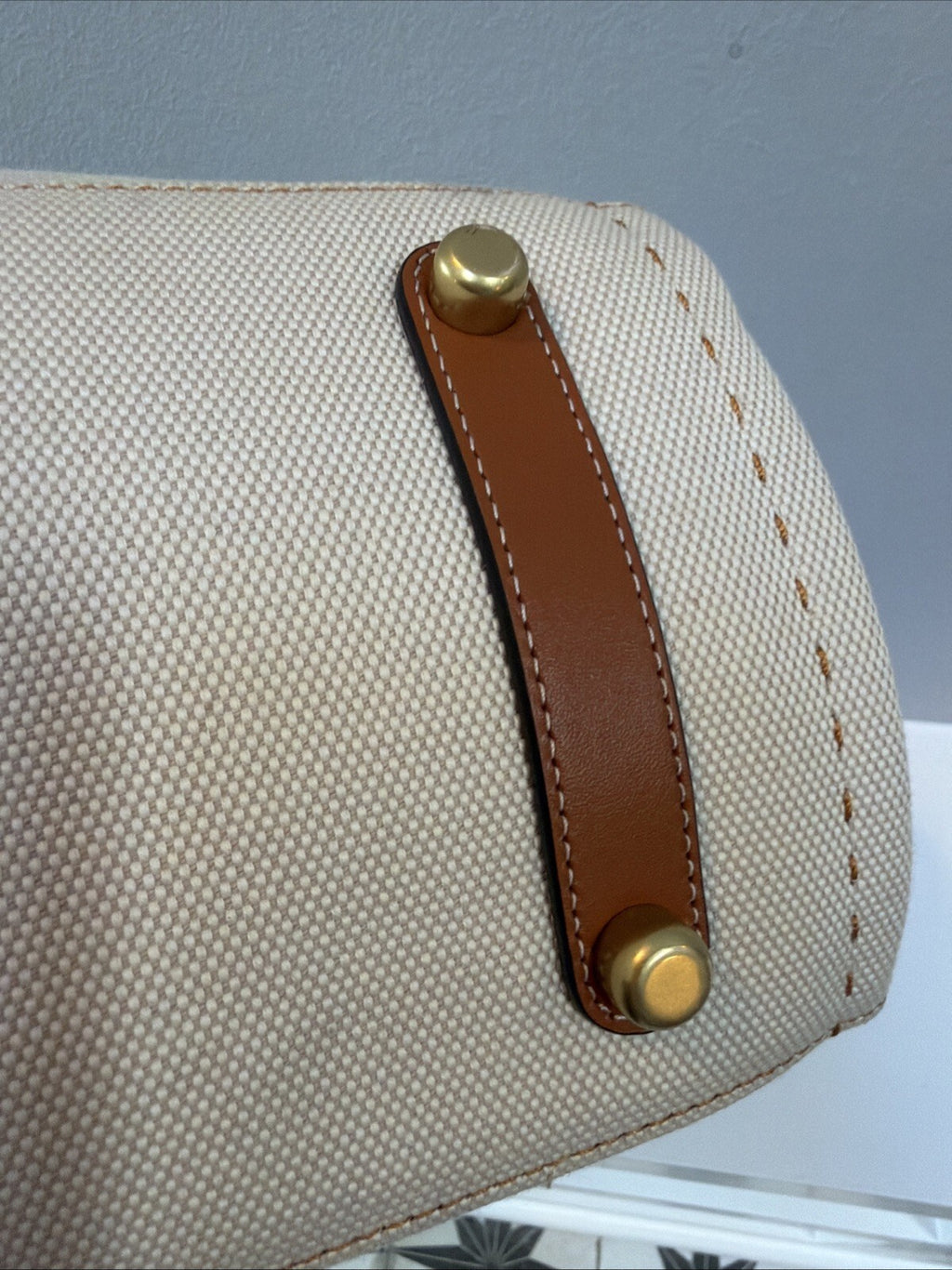 Coach Reese 28 Tote Bag BNWT Horse & Carriage Leather & Natural Canvas