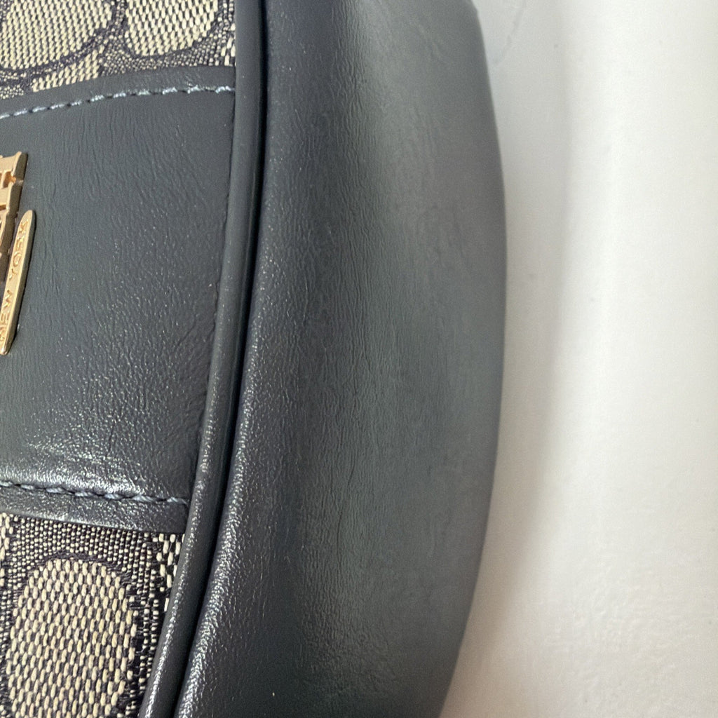 Coach Carmen Mini Crossbody Bag Signature Jacquard Navy Blue - Damage BNWT