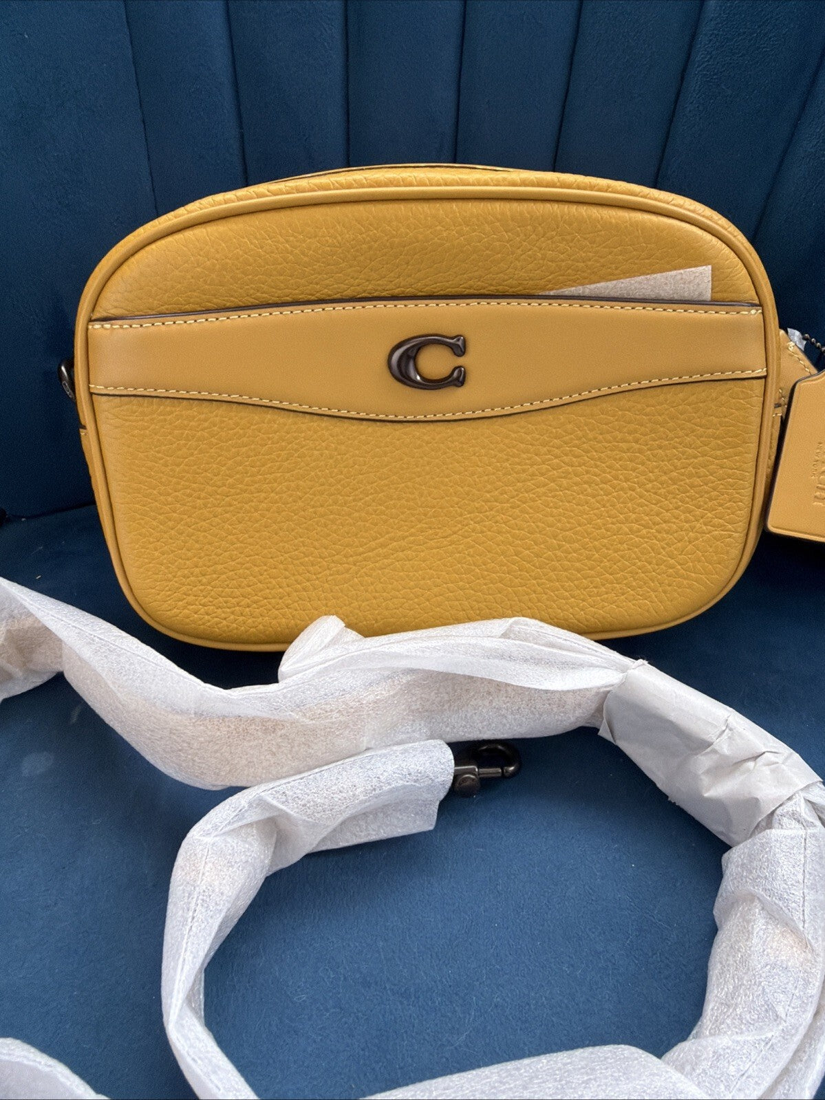 COACH Leather Camera Bag Shoulder Bag CC386 Flax / Mustard Yellow  BN