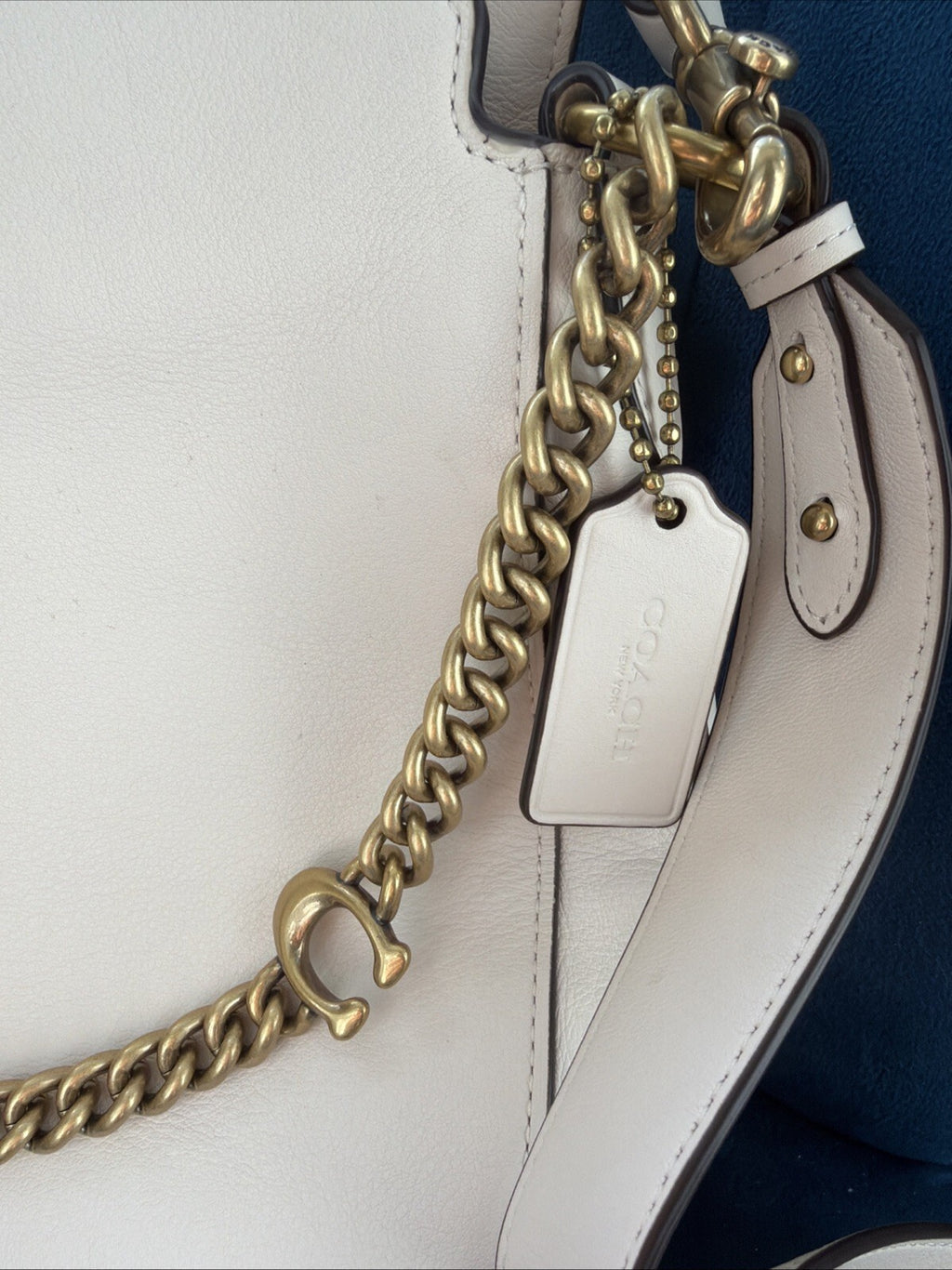 Coach Signature Chain Hobo Shoulder Leather Bag Chalk Ivory New 2 Straps
