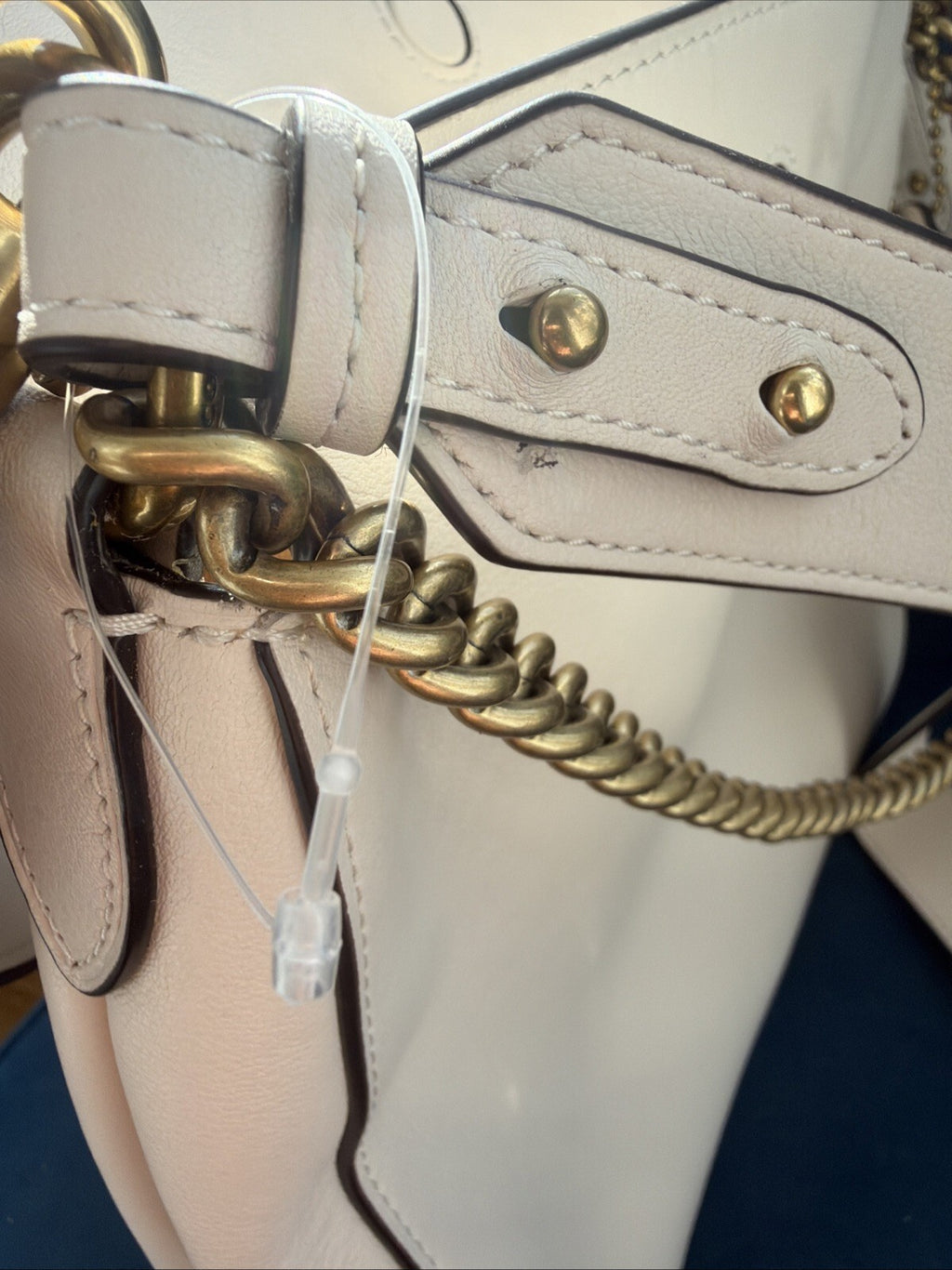 Coach Signature Chain Hobo Shoulder Leather Bag Chalk Ivory New 2 Straps