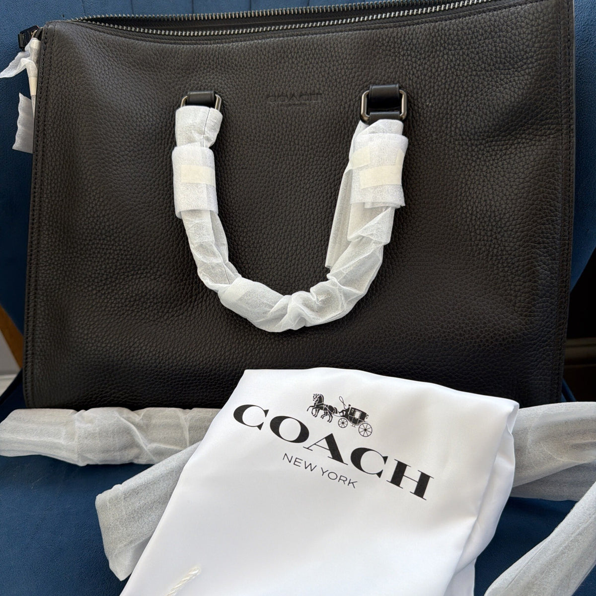 Coach Gotham Soft Polished Pebble Leather Folio Bag (C0243) Black BNWT £495
