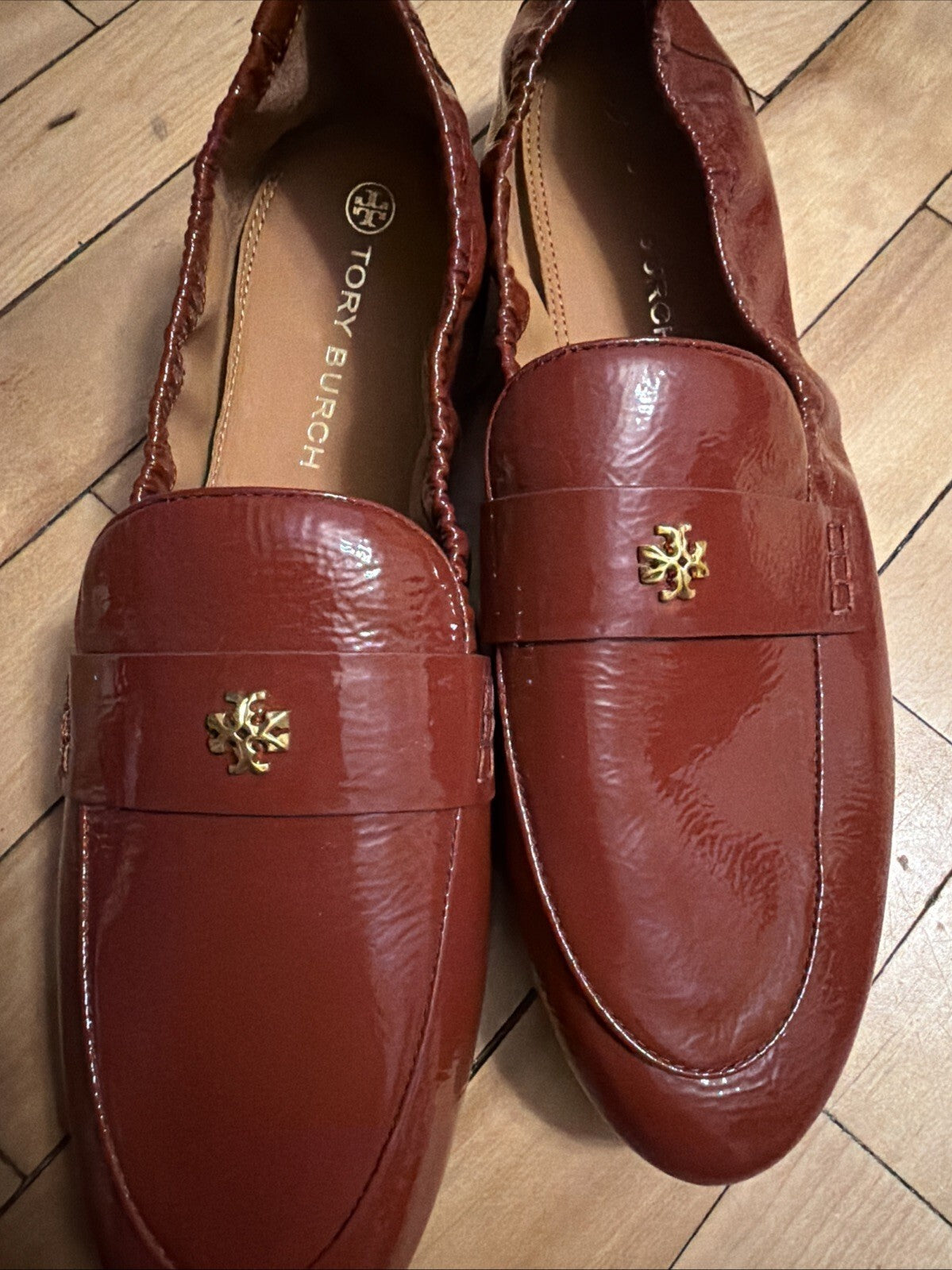 Tory Burch Ballet Loafer Flats Shoes Smoked Paprika Patent Leather Logo BN