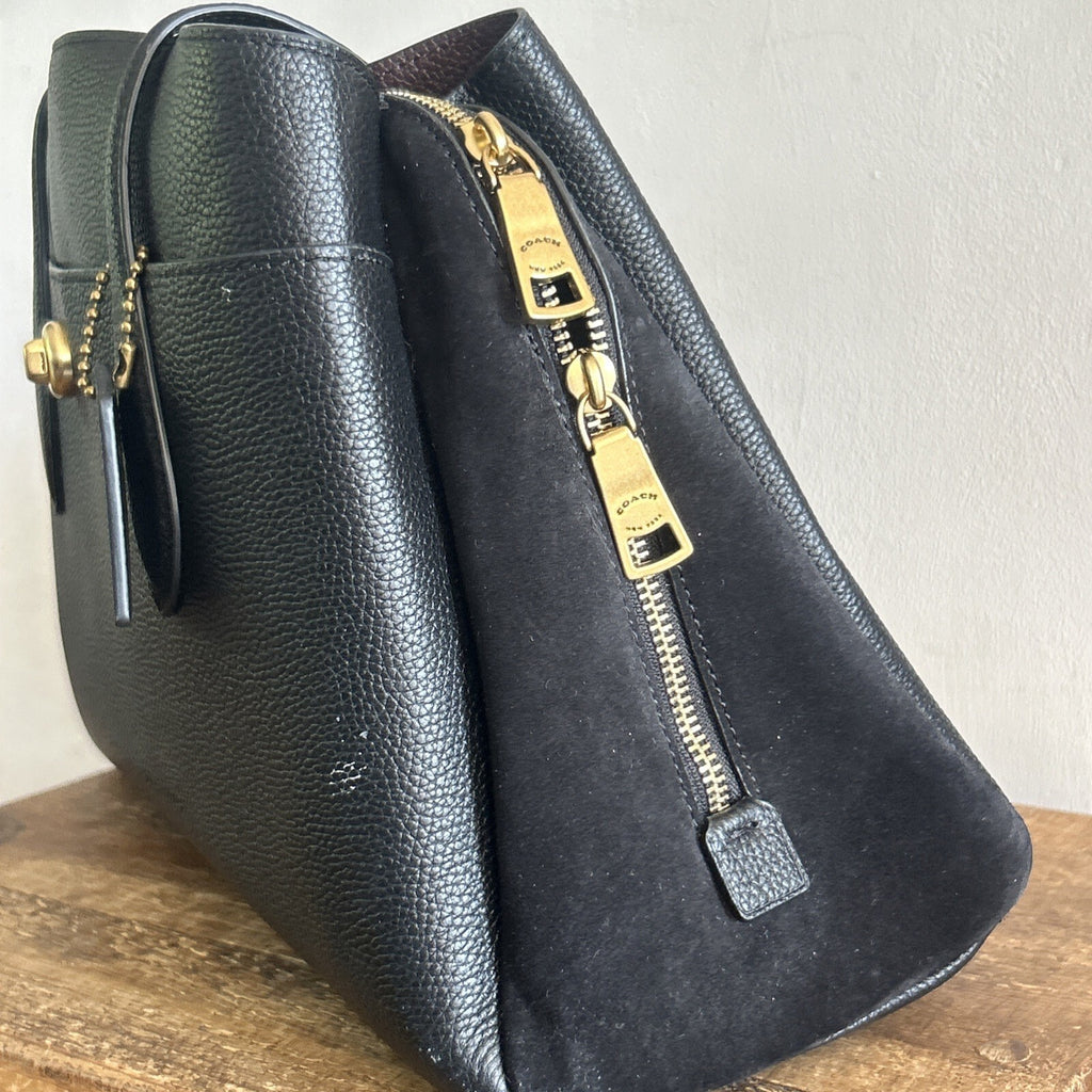 419 Coach Lora Carryall BNWOT in Black