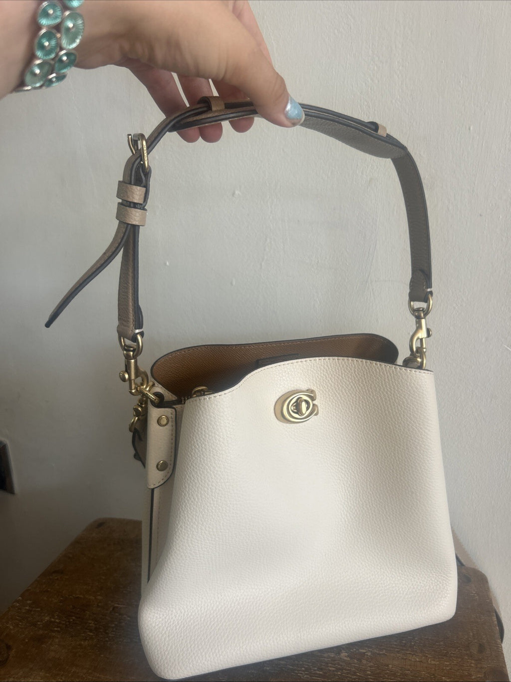 400 Coach willow Bucket Shoulder Bag In Colourblock White BNWOT