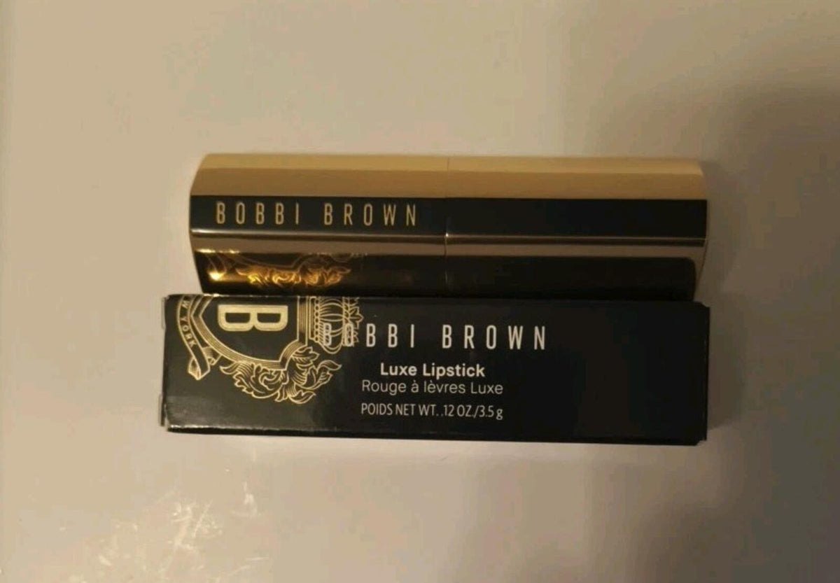 Bobbi Brown luxe matte lipstick Rosewood 112